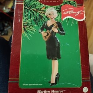 Heirloom Ornament Collection Marilyn Monroe Some Like It Christmasy